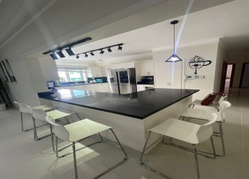 Lujoso penthouse ubicado en Ensanche ozama   379 Mt2