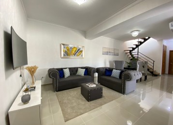 Penthouse amueblado próximo a las Americas